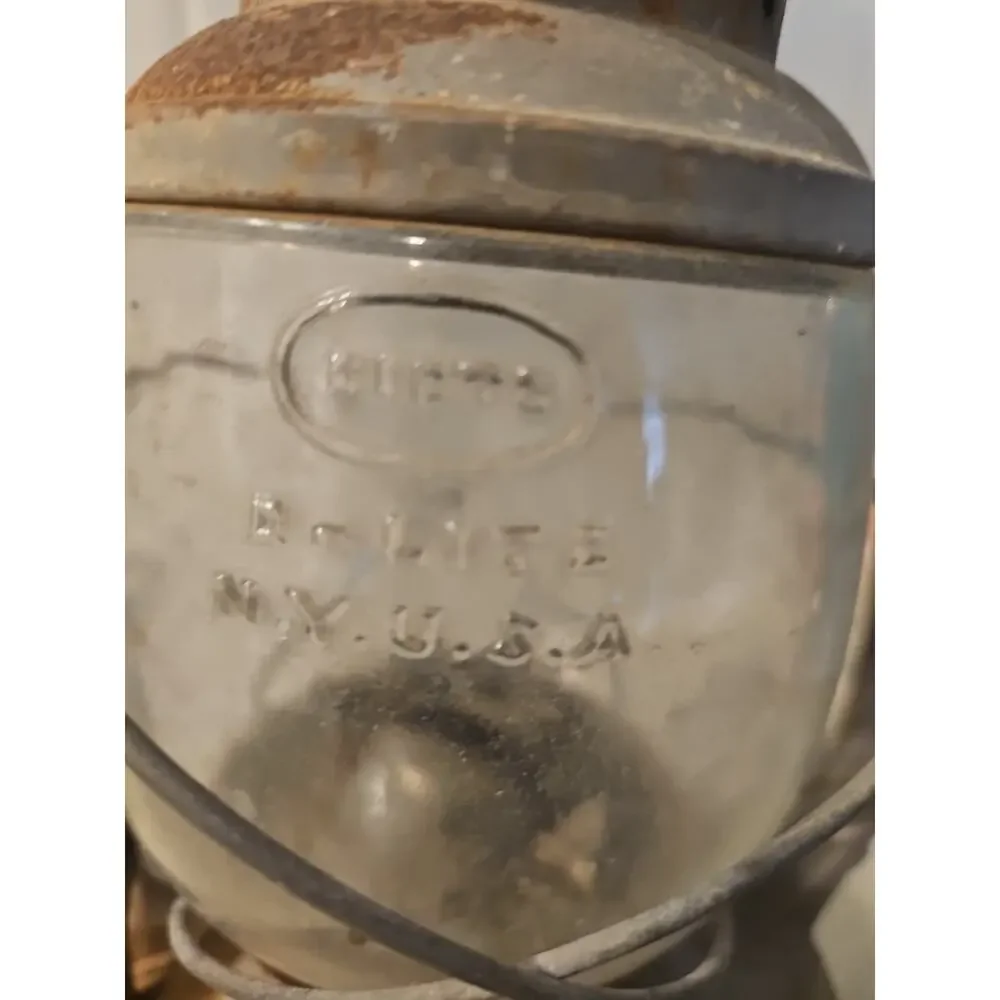 Antique Dietz No. 2 D-Lite‎ Lantern Railroad Hurricane Tubular Oil H Loc Nob NY